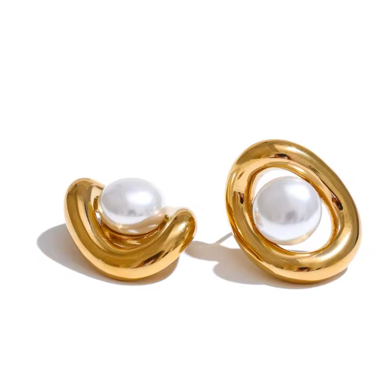 Pearls Hollow Oval